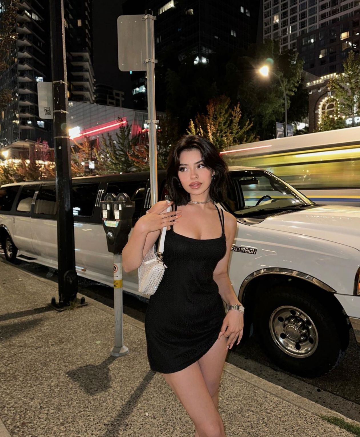 Esra 